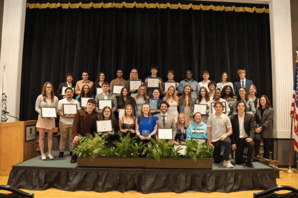 Student leadership awards recipients for 2025 pose for a group photo