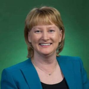 Carolyn Burke Headshot