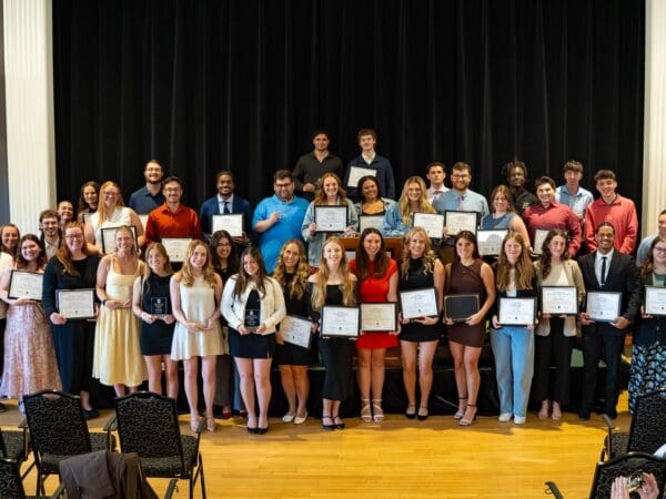 Group photo of student leadership award winners